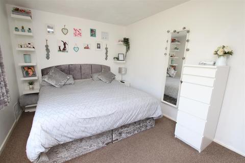21 Thornpark Rise, Exeter, EX1 3HS