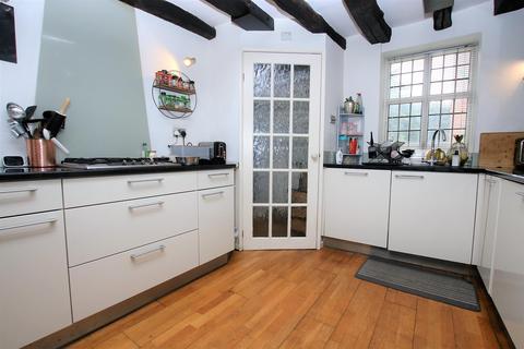 8 Gildencroft, Norwich, NR3 1DS