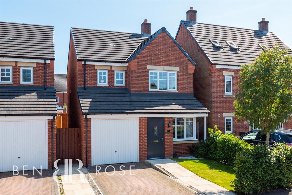 Ferndown Avenue, Buckshaw Village... 3 bed detached house £249,995