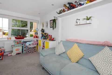 4 Brindle Grove, Ramsgate, CT11 8BN