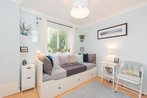 25 Ennerdale Close, Cheam, Sutton, SM1 2JP