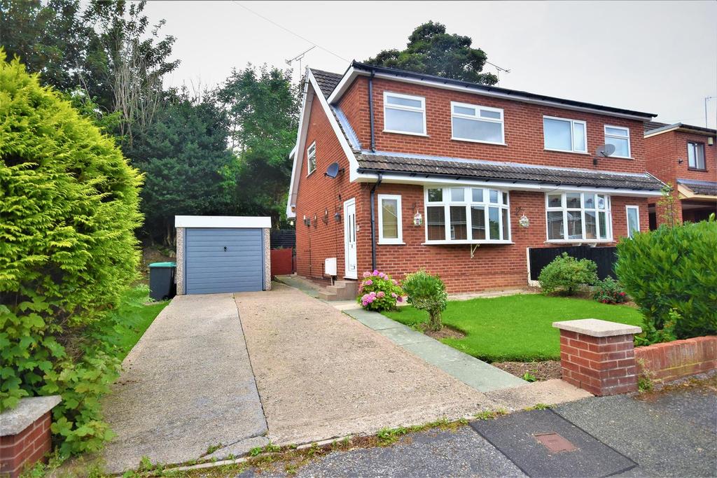 Hall View, Caego, Wrexham 3 bed semidetached house £180,000