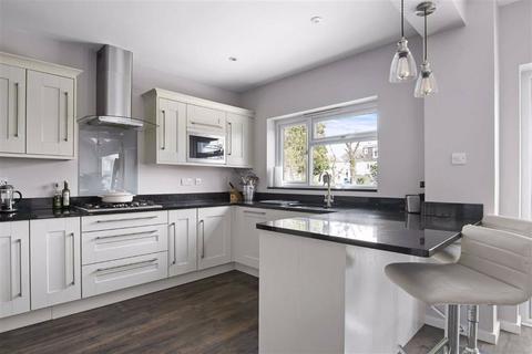 21 Bramble Road, Hatfield, AL10 9RZ
