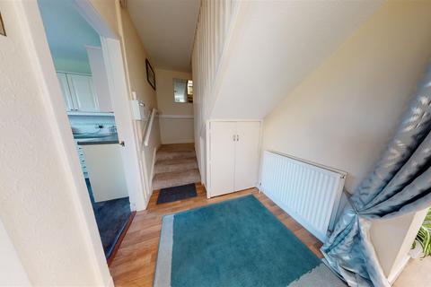 7 Burnside, Dechmont, Broxburn, EH52 6LQ