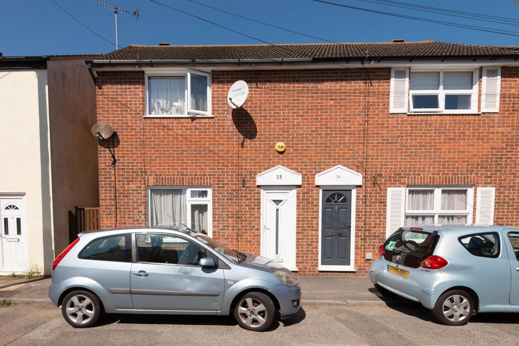 Magdala Road, Broadstairs 3 bed semidetached house £275,000