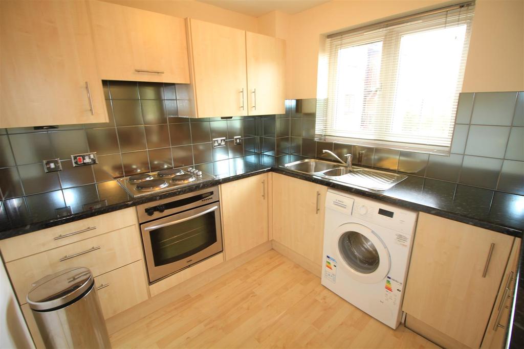 Plover WharfCastle MarinaNottingham 2 bed apartment £750 pcm (£173 pw)