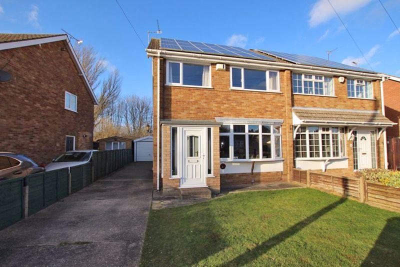 Yarrow Road, Grimsby 3 bed house £650 pcm (£150 pw)