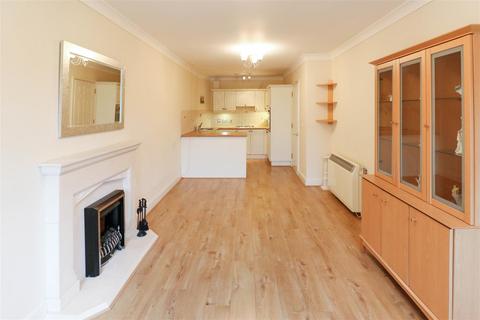 1 bedroom flat for sale - Savannah Heights Old Leigh Road, Leigh-on-sea, SS9