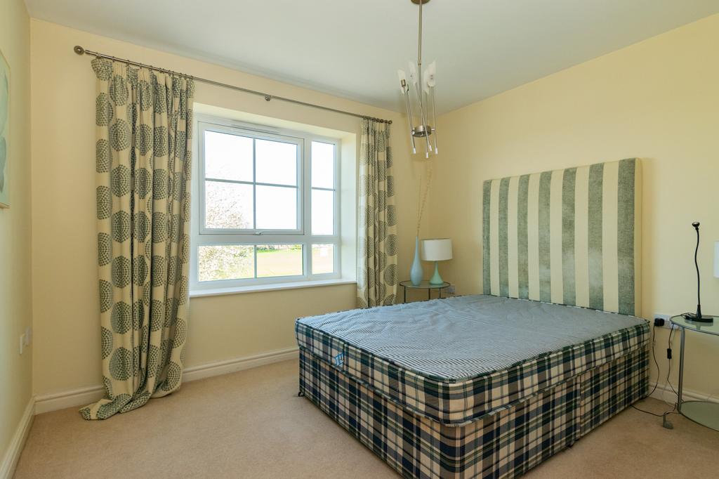 Master Bedroom.jpg