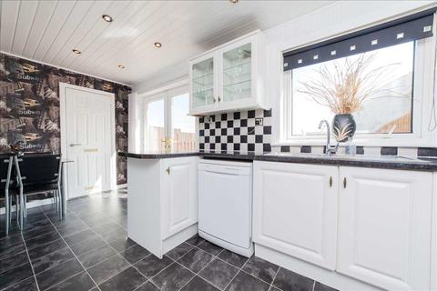 12 Hawick Crescent, Larkhall, ML9 1HD