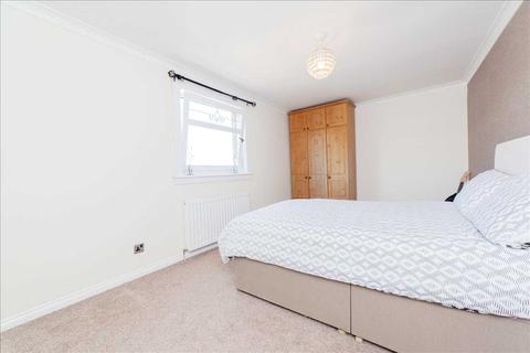 12 Hawick Crescent, Larkhall, ML9 1HD
