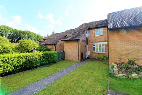 10 Behenna Close, Bewbush, Crawley, RH11 8FP