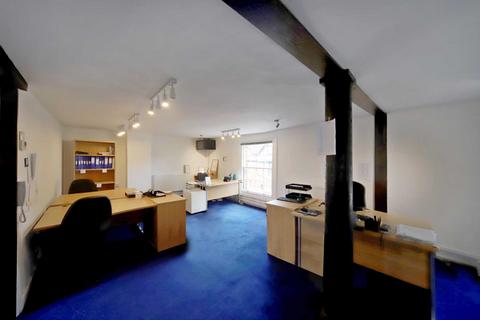 Office to rent, High Street, Tring