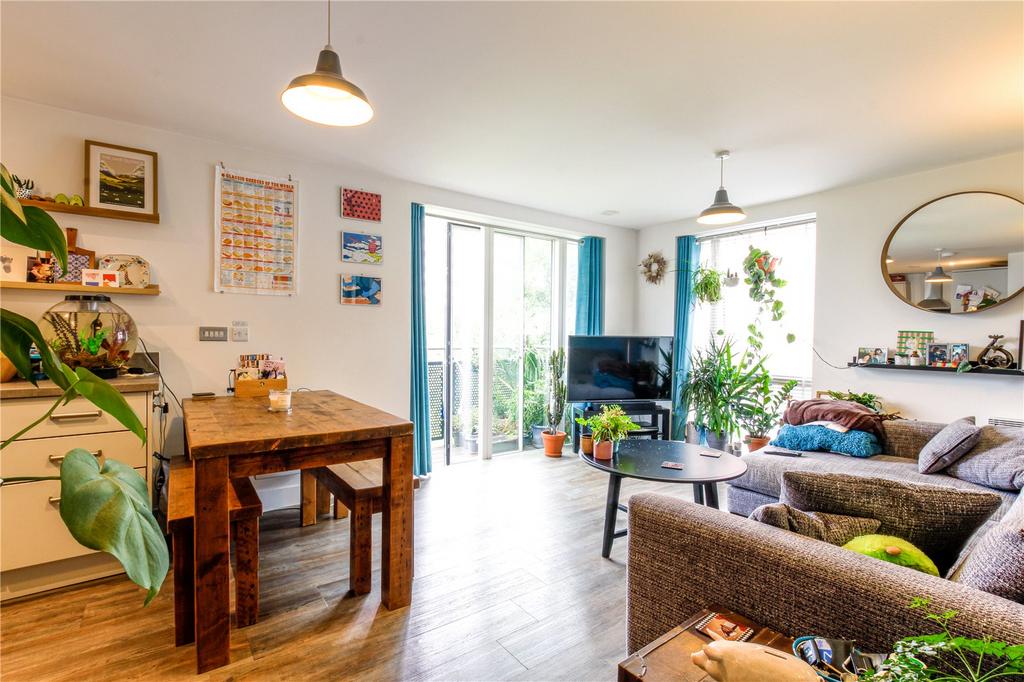 Kitchen/Reception