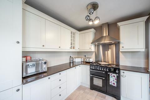 29 Barnett Close, Kingswinford, DY6 9PW