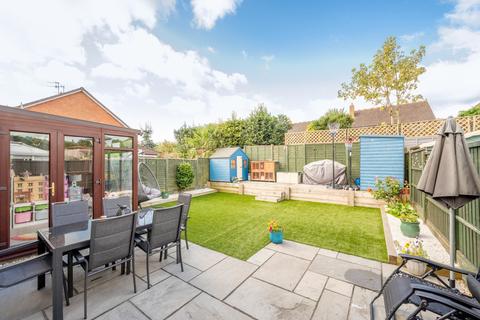 29 Barnett Close, Kingswinford, DY6 9PW