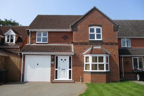 4 bedroom detached house to rent, Paddock Lane, Lincoln, LN4