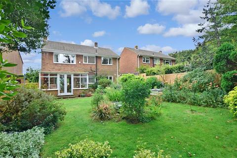 15 Hazling Dane, Shepherdswell, Dover, CT15 7LS