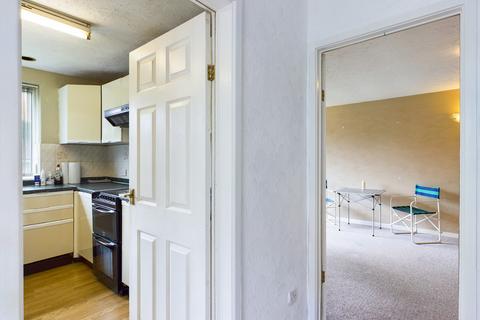 19 Gloucester Drive, Diggle, Oldham, OL3 5PR
