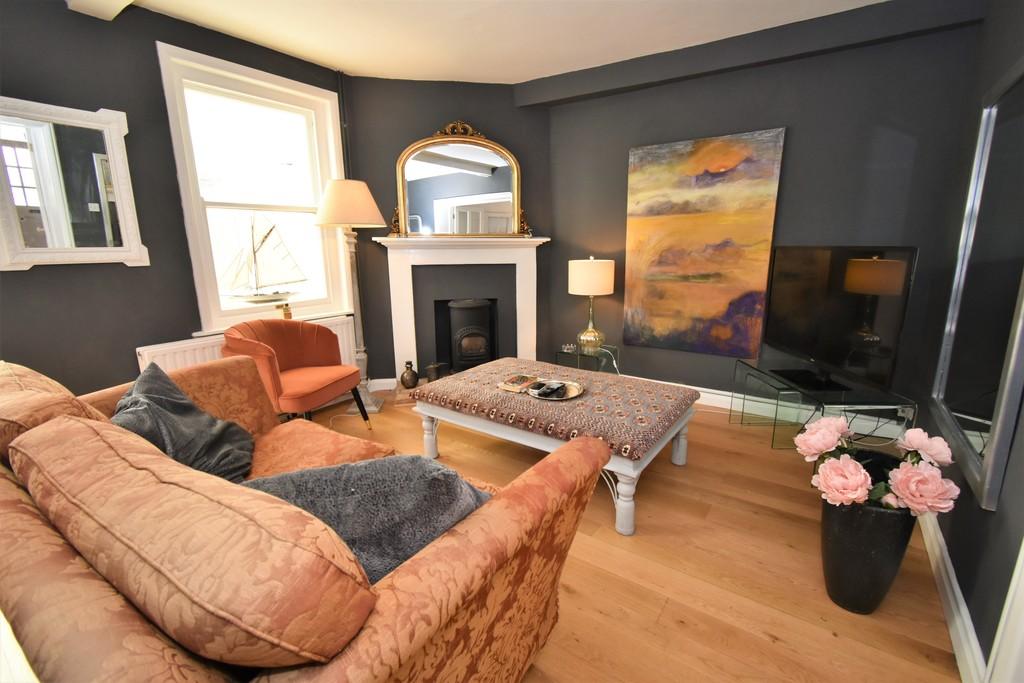 Prentice Street, Lavenham, Sudbury CO10 9RE 2 bed semidetached house £380,000