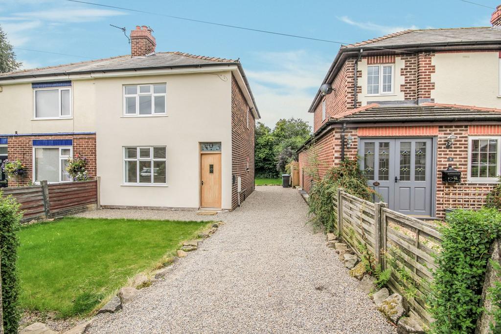 Hornby Lane, Winwick, Warrington, WA2 3 bed semidetached house £240,000