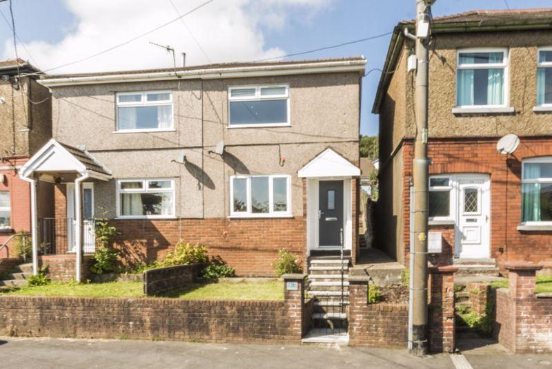 Brynmynach Avenue, Hengoed REF... 2 bed semidetached house £145,000