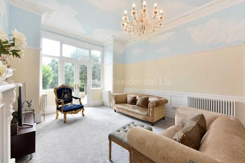 99 Gordon Road, London, W13 8PR