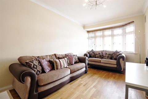 21 Dalmeny Road, Erith, DA8 1JX