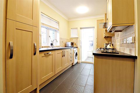 21 Dalmeny Road, Erith, DA8 1JX
