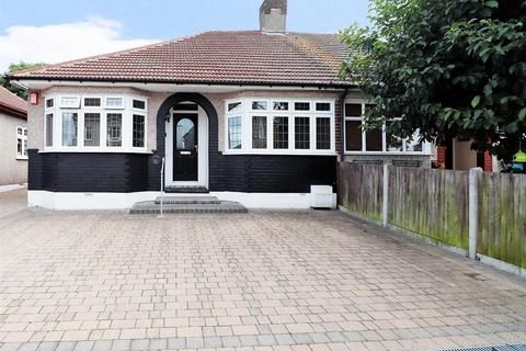 21 Dalmeny Road, Erith, DA8 1JX