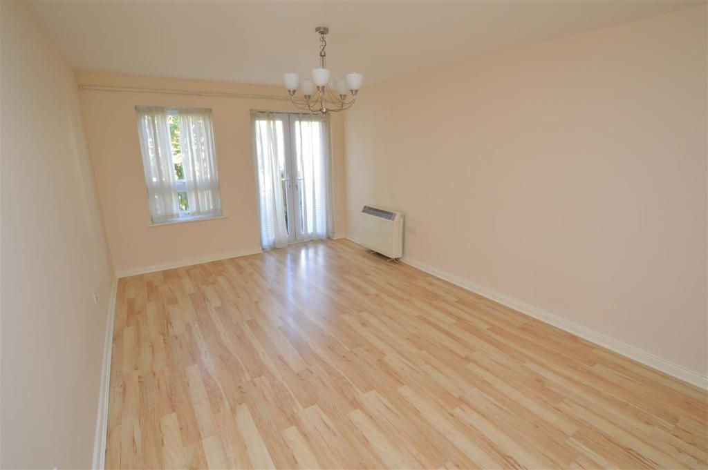 Coach House Court, Loughborough 2 bed apartment £675 pcm (£156 pw)