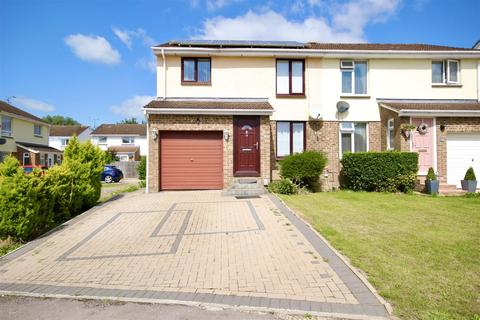 16 Lambert Close, Freshbrook, Swindon, SN5 8NY