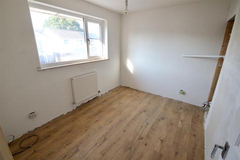 16 Lambert Close, Freshbrook, Swindon, SN5 8NY