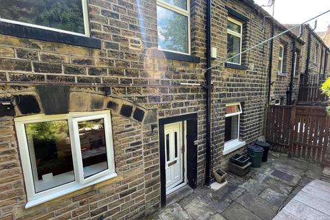 178 Lowergate, Huddersfield, HD3 4EP