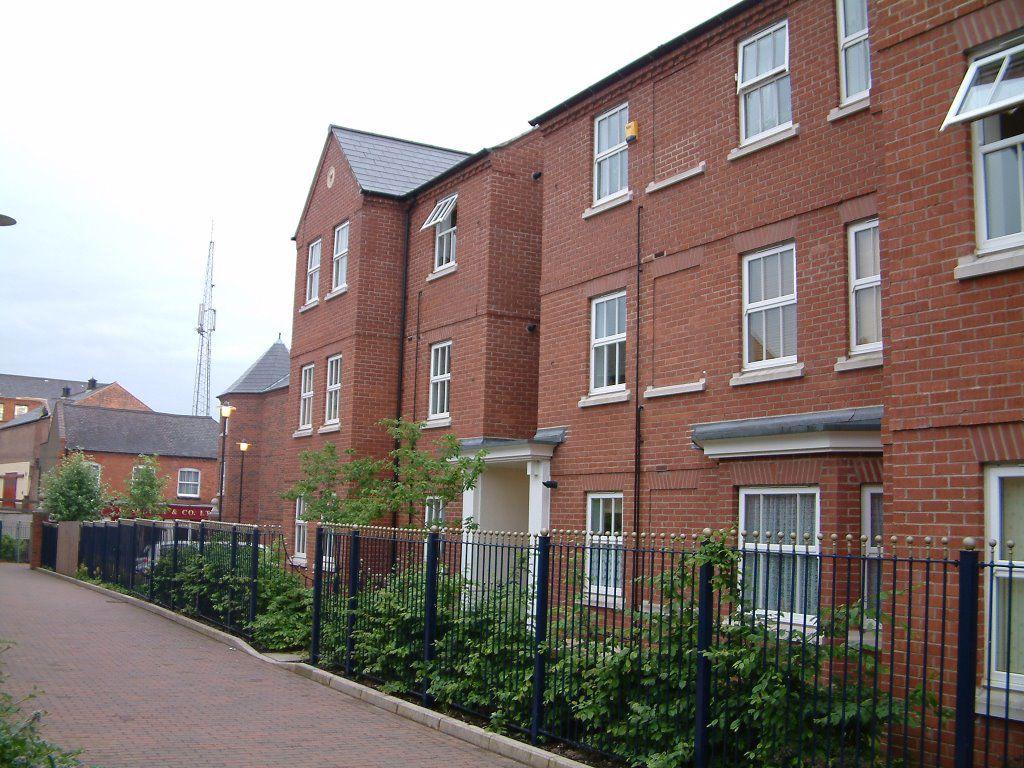 Tribune House, Factory Road, Hinckley 2 bed apartment £600 pcm (£138 pw)