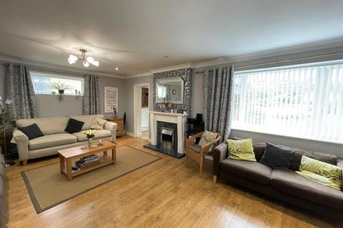 16 Torcross Close, Glenfield, Leicester, LE3 8AP