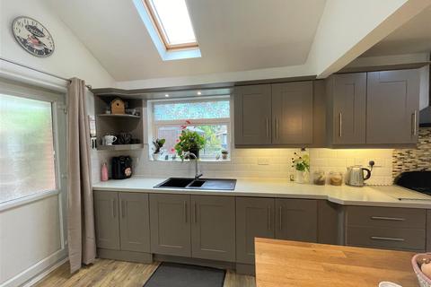 16 Torcross Close, Glenfield, Leicester, LE3 8AP