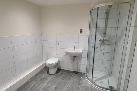 2 bedroom flat to rent, Conditioning House, Bradford, BD1