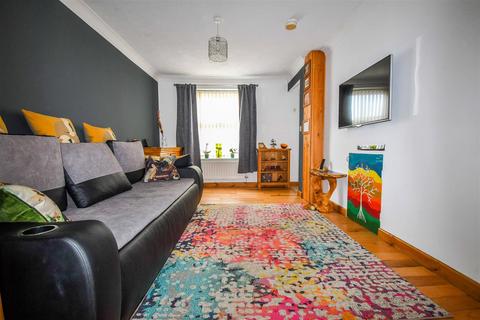 62 Bowmont Way, Kingswood, Hull, HU7 3HL