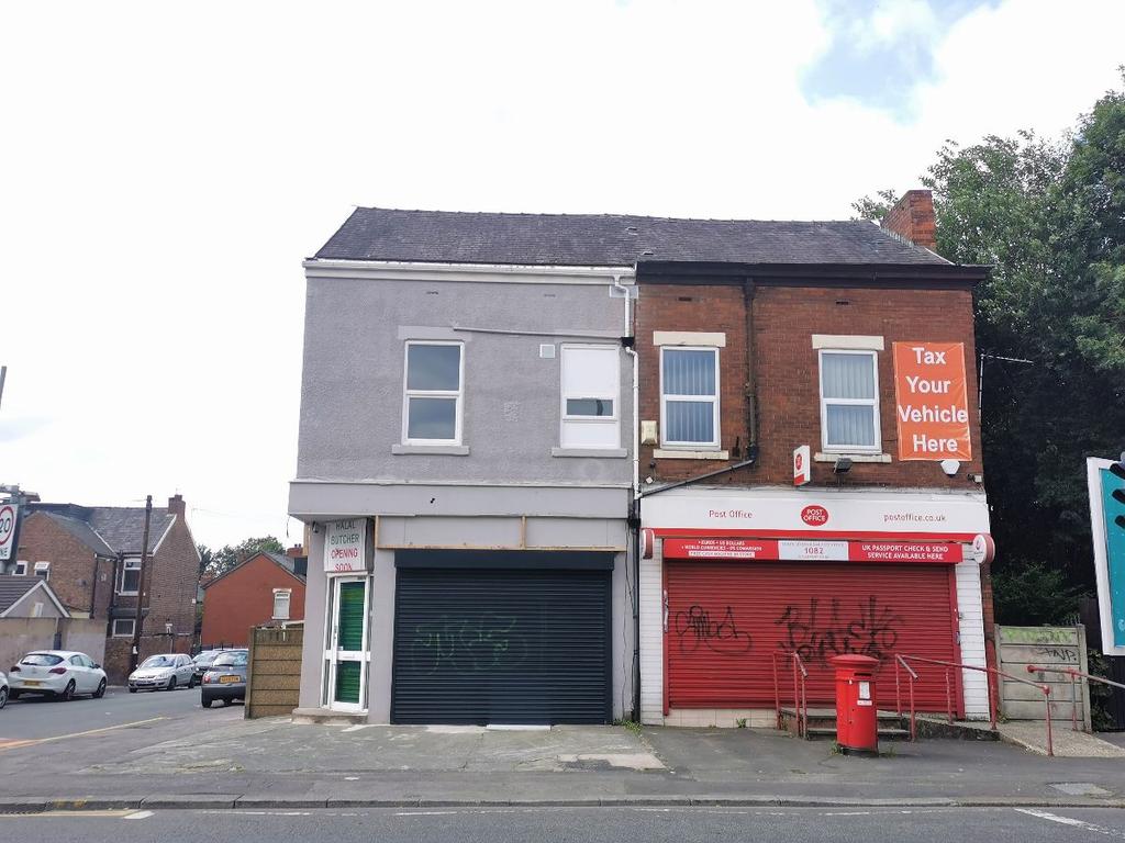Hume Street, Levenshulme, Manchester... Studio £500 pcm (£115 pw)