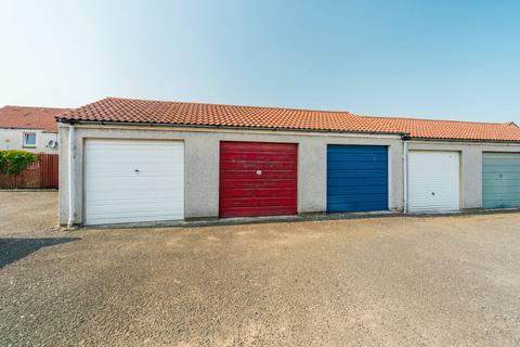 43 Bughtlin Park, Edinburgh, EH12 8UR