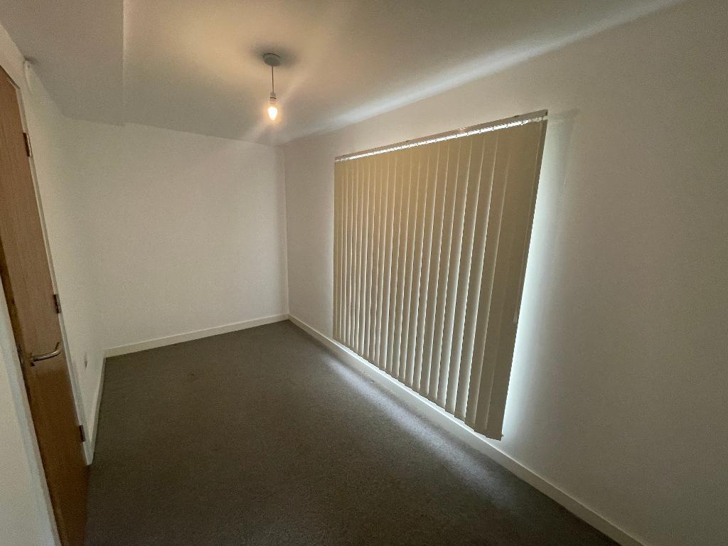 House in Manchester, First Street, Hulme - View 5