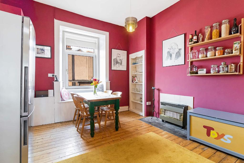 Dining/Kitchen