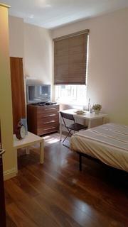 4 bedroom ground floor flat to rent, N4, MANOR HOUSE - GROUND FLOOR FLAT