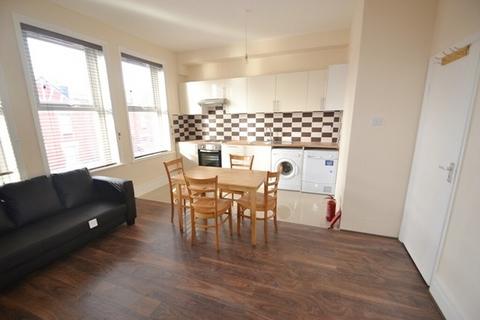 2 bedroom flat to rent, N4, HARRINGAY - 2 BEDROOM APARTMENT