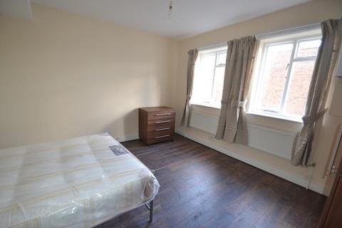 2 bedroom flat to rent, N4, HARRINGAY - 2 BEDROOM APARTMENT