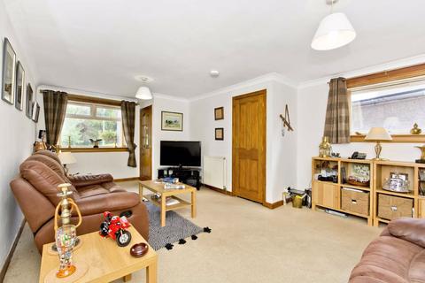 8 Quarryknowe Crescent, Inchture, Perth, PH14 9RH