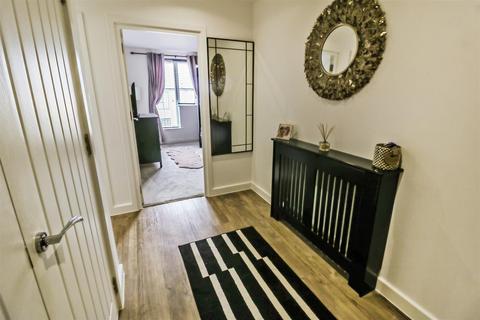 2 North Square, Newhall, Harlow, CM17 9TW