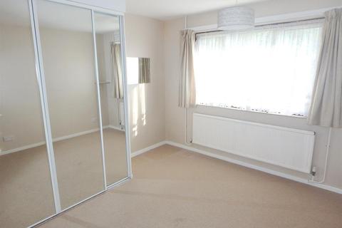 22 Barton Way, Barton On Sea, New Milton, BH25 7JN