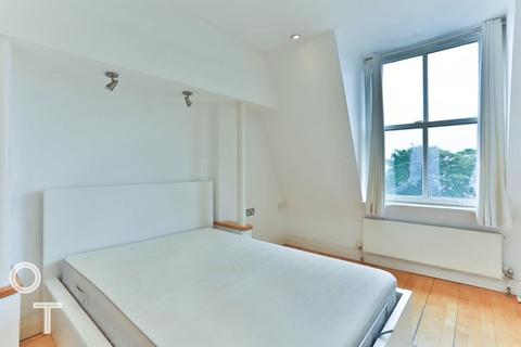 6d Willoughby Road, London, NW3 1SA